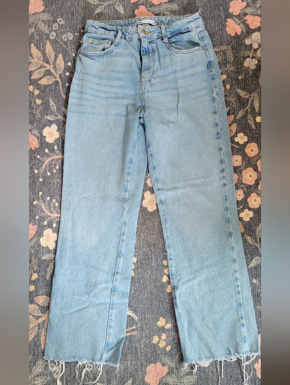 Zara Straight Leg Jeans